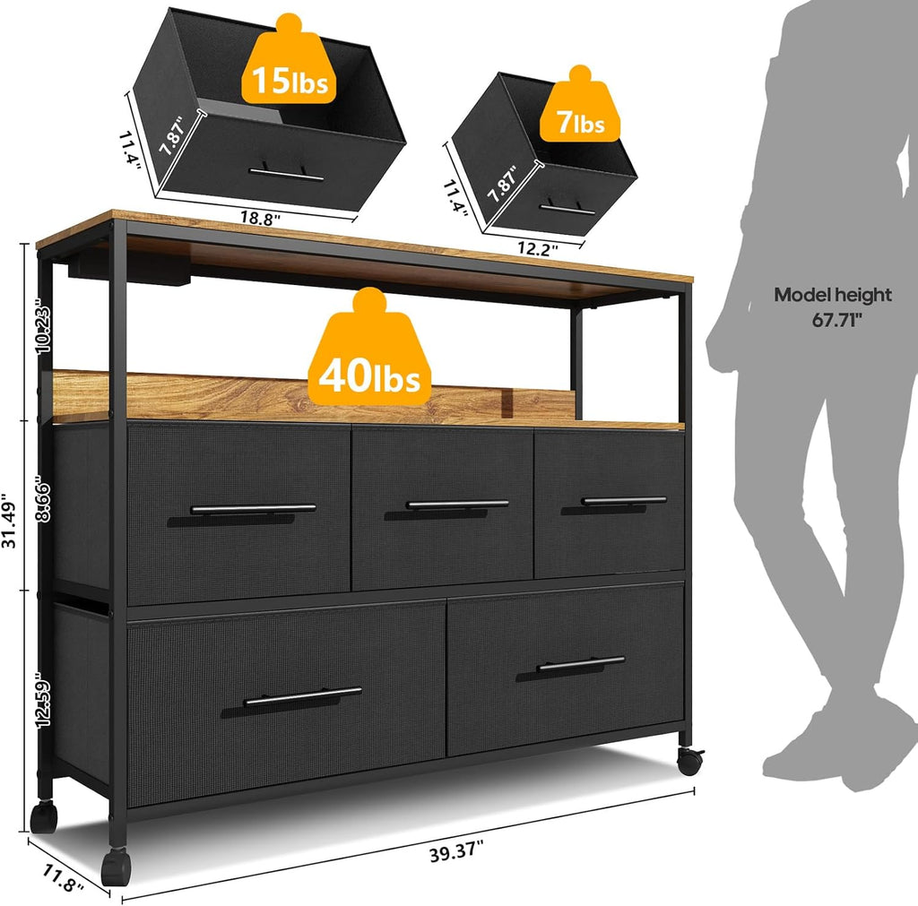 Chest of Drawers with Charging Station, Bedroom Dresser with 5 Fabric Drawers, TV Stand with Storage Shelf, 4 Castors and Metal Frame (Black)