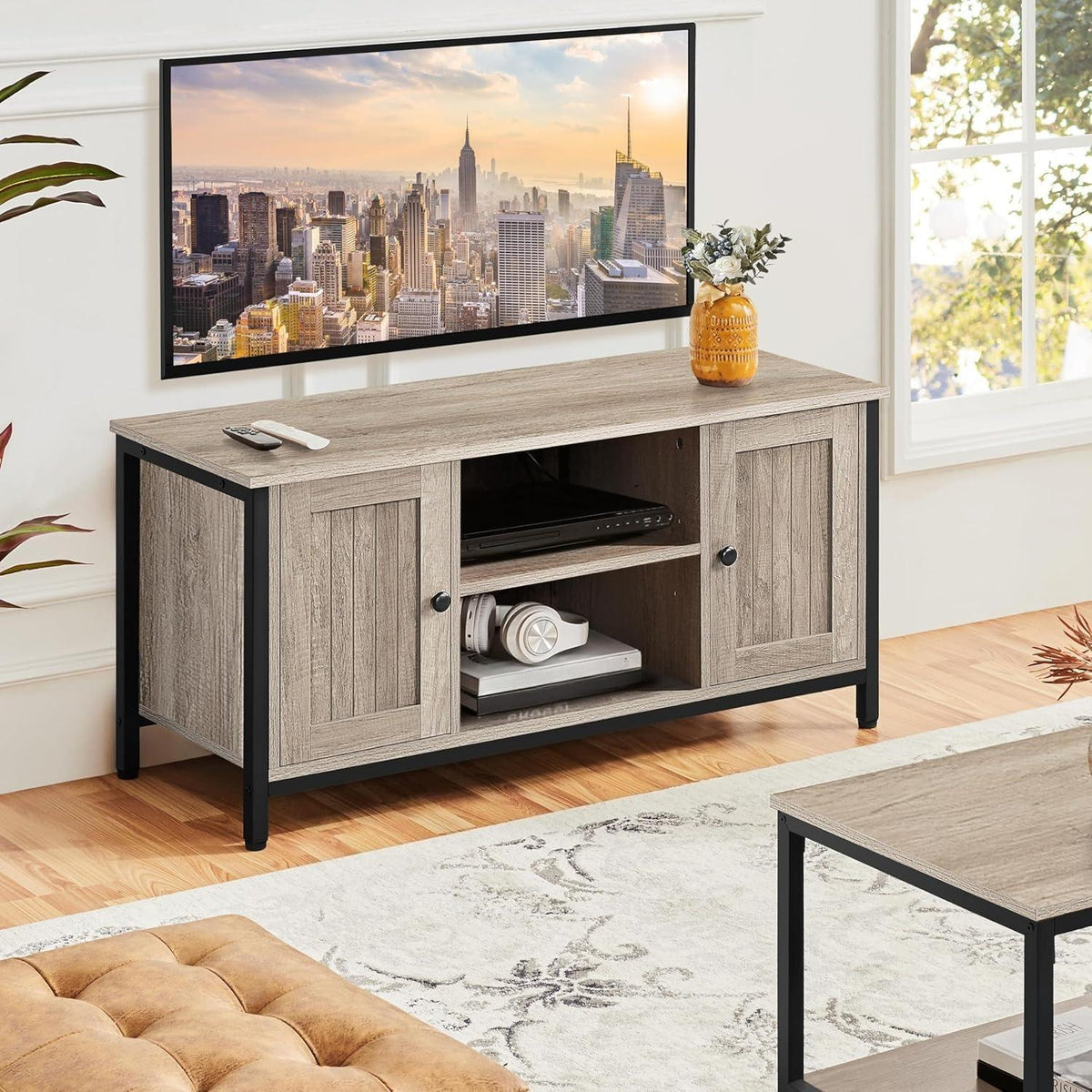 Industrial Wood TV Stand Cabinet for 50 Inch TV, Media Console with 2 Closed Doors & Height‑Adjustable Central Shelves, Multi‑Purpose TV Table for Living Room, Dining Room & Bedroom Storage
