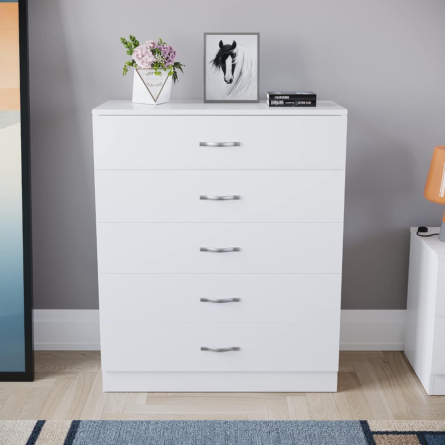 Vida Designs Riano 5 Drawer Chest of Drawers, Metal Handles and Runners, Anti-Bowing Drawer Support, Bedroom, Nursery Furniture, White