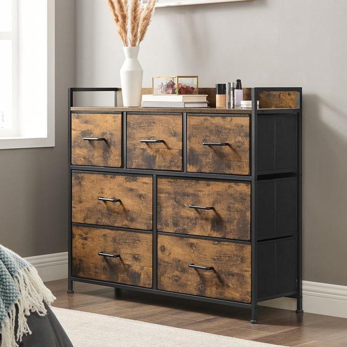 7-Drawer Fabric Storage Dresser, Sturdy Metal Frame Chest of Drawers Organizer with Wooden Top & Soft Handles, Easy Assembly Bedroom Cabinet, Multi-Purpose Storage Unit for Entryway, Hallway, Children Room, Nursery, Living Room & Household Organization