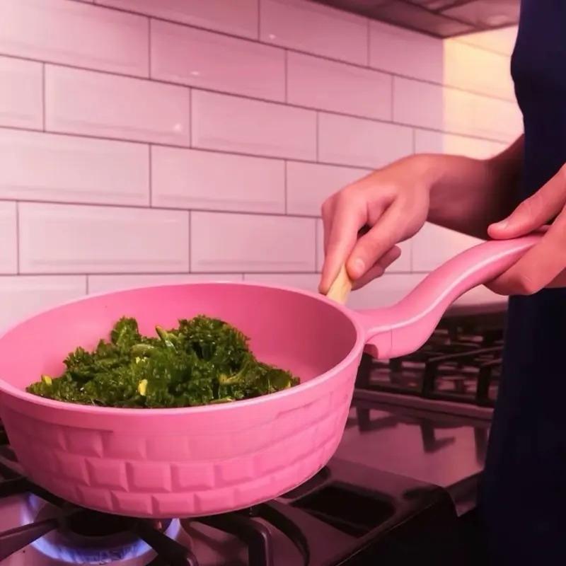5‑Piece Die‑Cast Non‑Stick Cookware Set, Kitchen Pots and Pans Set‑Including 20/24/28/32cm Casserole Stock Pots & 28cm Frying Pan with 2 Cooking Spoons, Compatible with Induction, Gas & Electric Stovetops