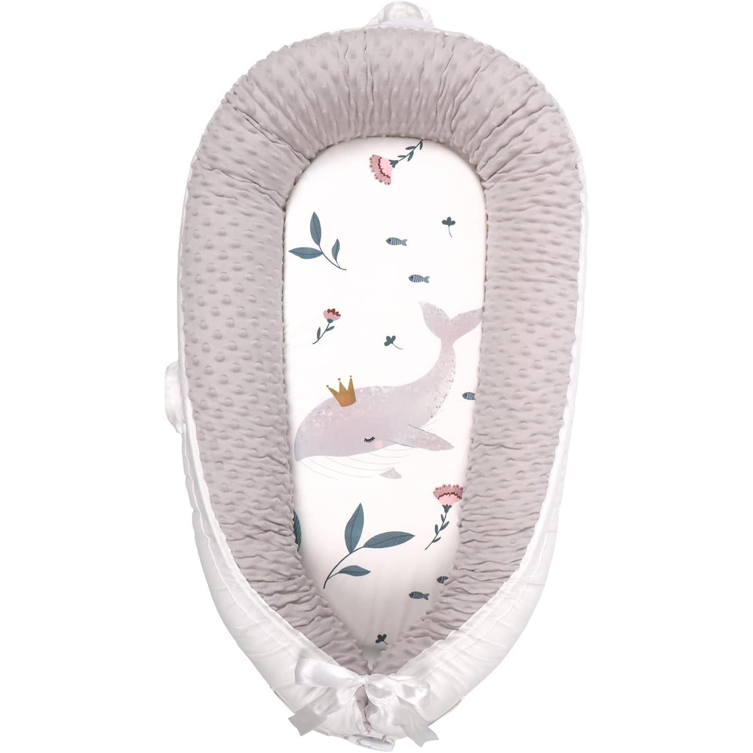 Portable Newborn Bassinet Cot – Cotton Baby Nest Lounger for Co-Sleeping, Soft Breathable Travel Sleeper for Infant 0-12 Months, Ideal Newborn Gift [Plus A Free Gift]